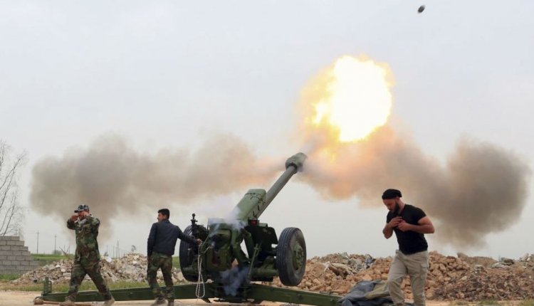 Élő pajzsok, kezdeti sikerek: zajlik Moszul ostroma