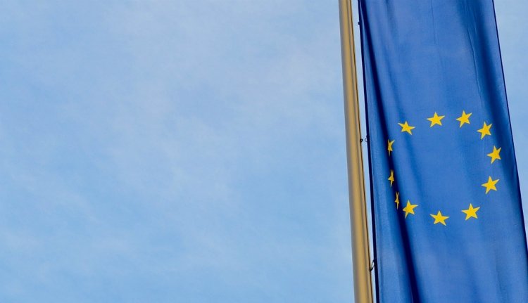 Brüsszel idén még biztosan nem engedi el a román igazságszolgáltatás kezét