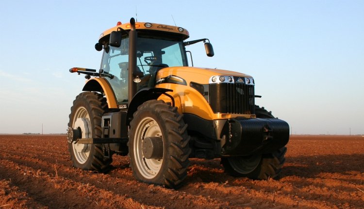 Nincs jogsid? Traktort attól még vezethetsz