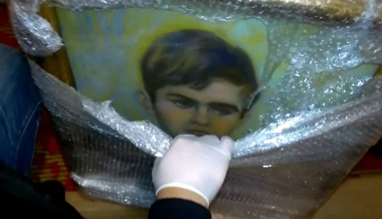 Lopott műtárgyakkal, elefántcsonttal és másfél kiló fűvel buktak le