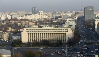 Ismét megpróbálják rendezni a vitás kérdéseket a koalíciós pártok, nagyok az ellentétek