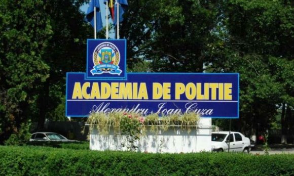 A rendőrakadémia rektoránál is házkutatást tartottak a halálosan megfenyegetett újságírónő ügyében