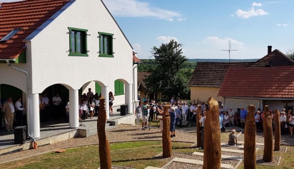 Kölcsey-emlékházat adtak át Sződemeteren