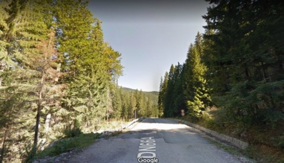 Románia egyik legszebb nemzeti parkját szelnék át egy rettentő drága országúttal