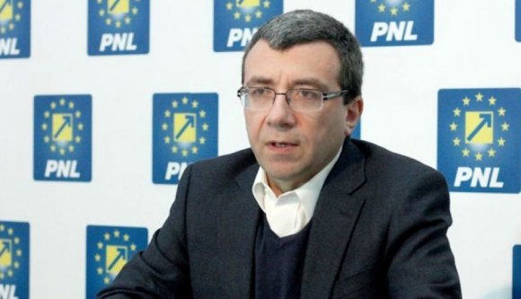 Pénzért árulta párttársainak a befutó helyeket a PNL egyik erős embere