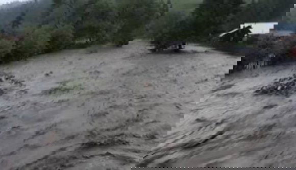 Mindent vitt a Gyimeseken végigsöprő felhőszakadás (VIDEÓval)