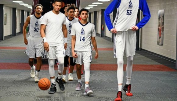 Íme a legnagyobb magyar: történelmet írhat a 231 centiméter magas erdélyi magyar srác