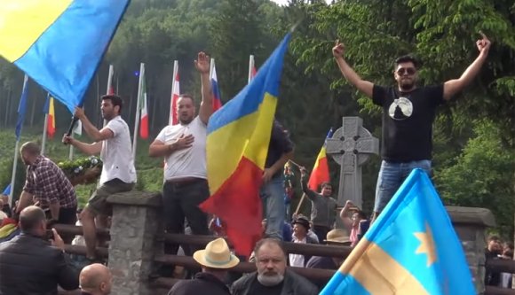 Úzvölgyében temetőfoglaló focihuligánokat azonosítottak