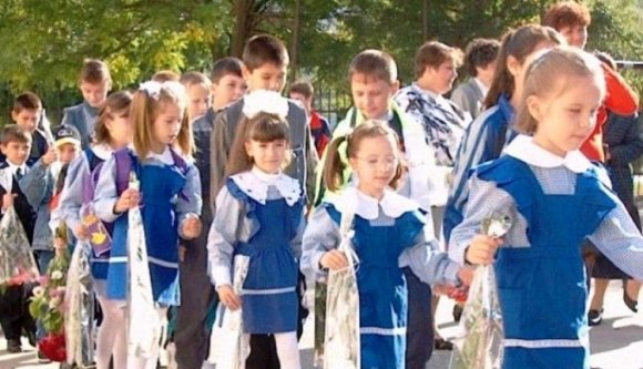 A PSD lefizetné a diákokat, hogy ne lógjanak az iskolából