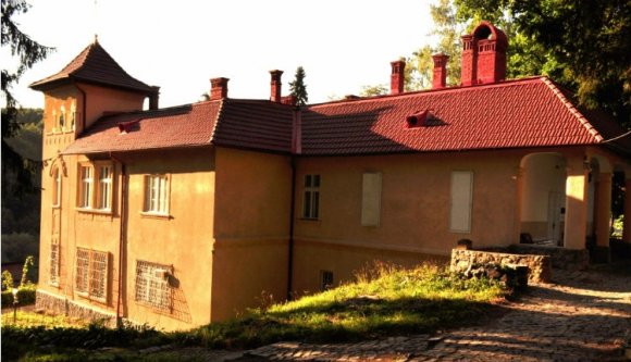 Vesztettek a Goga-örökösök: az államé lesz Csinszka és Ady csucsai otthona