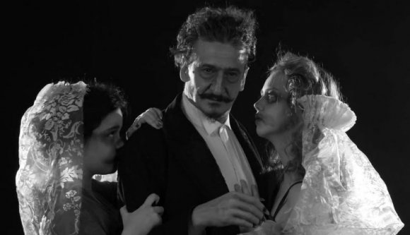 A világ első (magyar és jócskán erdélyi) Drakula-filmje elveszett. De most belenézhet a készülő remake-be!