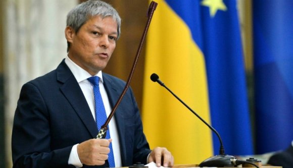 Az Európai Parlamentben kiröhögött román politikus hadat üzent a Fidesznek