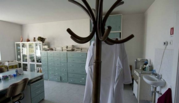 Végre! Az álorvosok után itt vannak az álbetegek is. És milyen hatékonyak!