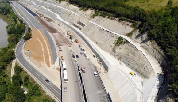 Elég jól néz ki a dél-erdélyi autópálya két szakasza, amelyet idén adnak át, de ettől még mindig nem lesz teljes