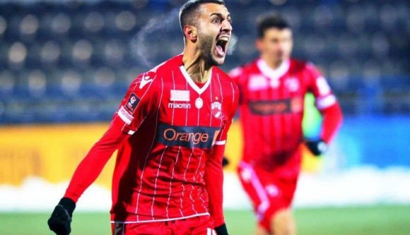 Az amerikai nagykövet után egy olasz focista is a pocsék román utak miatt szörnyülködött