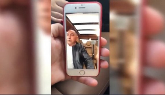 Nagyon rossz hírünk van azok számára, akik szeretnek vezetés közben facebookozni