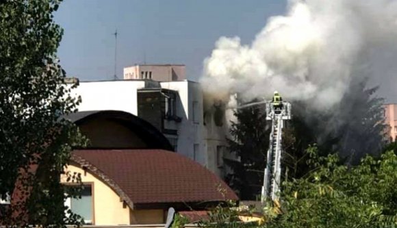 Megsérült egy nő egy marosvásárhelyi lakástűzben