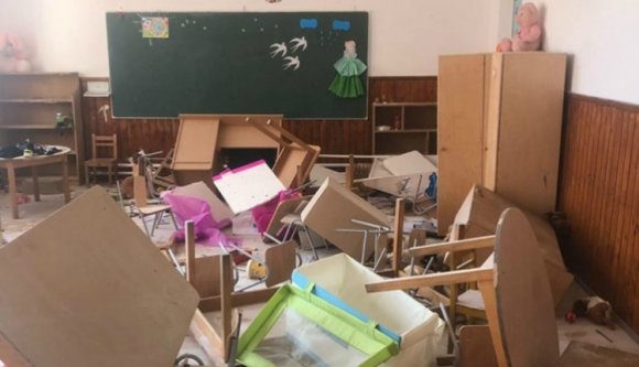 Dicsekedett már azzal, hogy rossz gyerek volt a suliban? A kanyarban sincs a sulit szétzúzó diákrémekhez képest!!