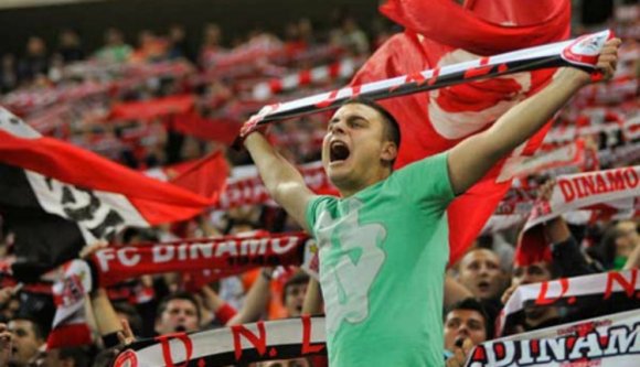 Magyarellenesség: mutatjuk, mekkora pénzbírság jár a szurkolói gyűlöletbeszédért