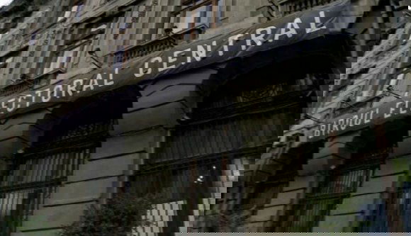 Úgy néz ki, hogy többen is csalással szeretnének Románia elnökévé válni