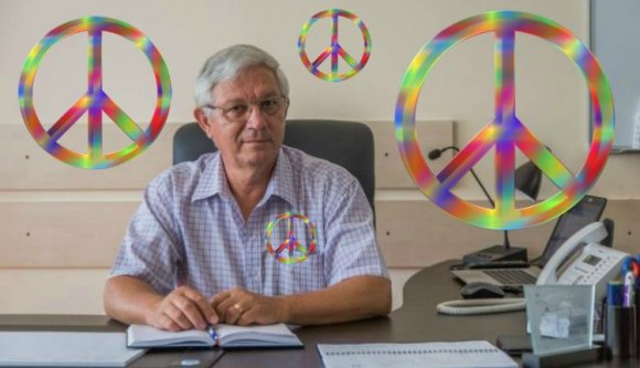 Lassan végleg Dél-Koreába költözhet a vásárhelyi alpolgármester harcolni a világbékéért