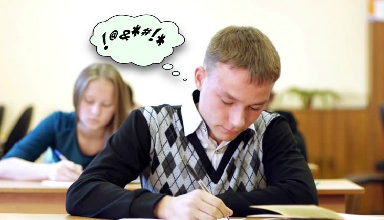 A román oktatás diplomás munkanélkülieket termel, akik már a becsődölt vendéglátásnak sem kellenek