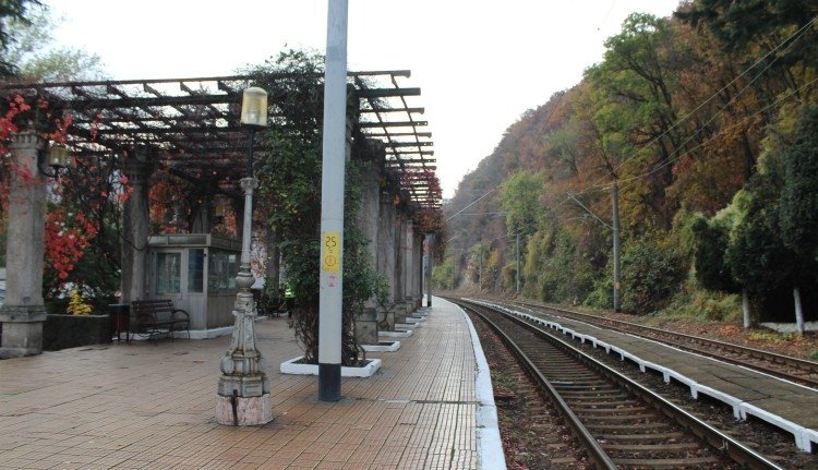 Több mint száz év után végre komolyabban rendbe teszi a román állam a monarchiabeli vasútállomásokat