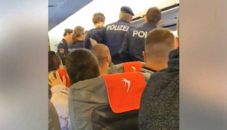 Egy agresszív román utas megverte a személyzet egyik tagját egy Blue Air-gépen