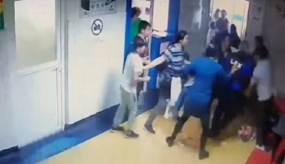 Talajrészeg páciens verekedett az ügyeletesekkel a szatmári sürgősségen