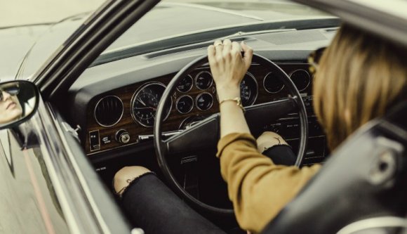 Ön mennyiért adná kölcsön egy vadidegennek az autóját?