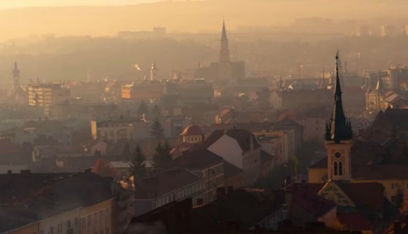 A túlzsúfoltság átka: Kolozsvár krónikus szálláshely-hiányban szenved