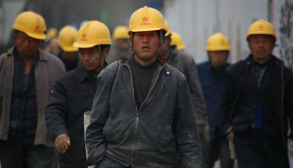 Újabb kisvárosnyi külföldi melóst vár jövőre Románia, a munkaerőhiány mértéke ugyanis elkeserítő