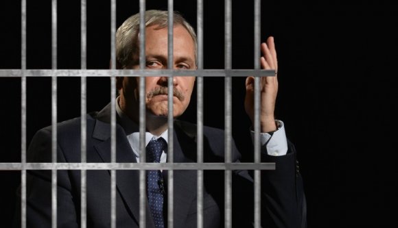 Dragnea azért pereskedett, hogy visszamehessen dolgozni a börtön szerelőműhelyébe, és visszamehet. Hogy mi van?!