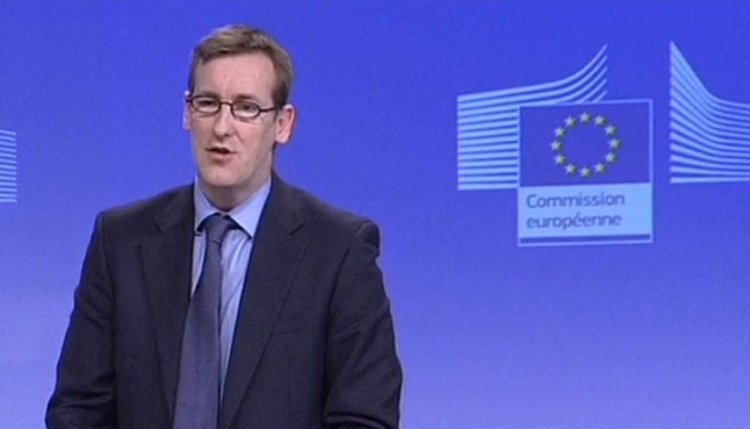 Alaposan leoltotta a román parlamentet Brüsszel