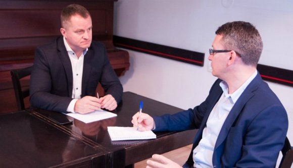 A nász előtt eljegyzi egymást az Erdélyi Magyar Néppárt és a Magyar Polgári Párt (VIDEÓval)