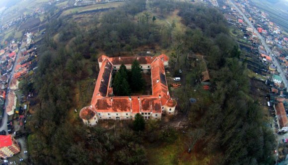 Fesztiválból sosem elég: új kastélybanzáj a láthatáron Kolozs megyében