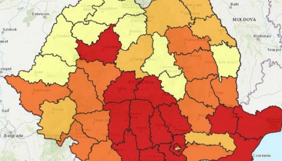 Nem rohanták le a magyarok a szavazófülkéket. És akkor még enyhén fogalmaztunk