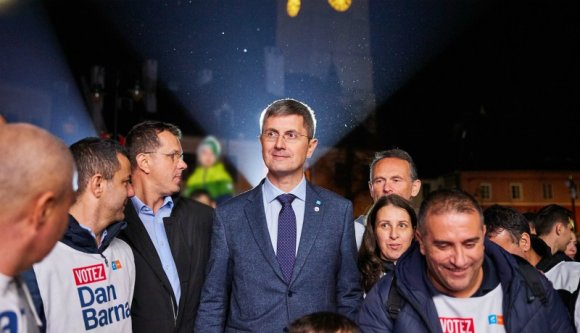 A belső feszültségek útelágazás elé sodorták az USR-t