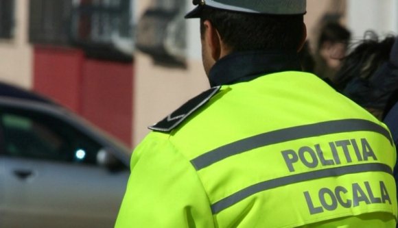 Spórolni akart a polgármester, ezért gondolt egyet, s felszámolta a helyi rendőrséget