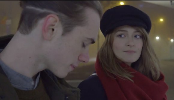Premier: a hazatérés örömét megéneklő dallal zárja az évet a Szintaxis zenekar (VIDEÓval)