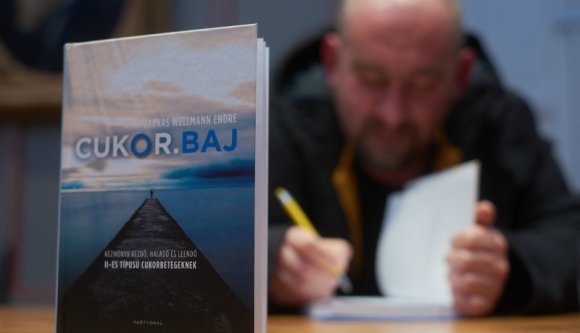 Elfogadni a megmásíthatatlant – bemutatták Farkas Wellmann Endre személyes betegségtörténetét