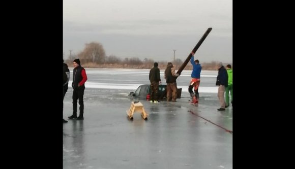 Miért nem jó, ha autóval rástartolunk, például a Rétyi-tó jegére?