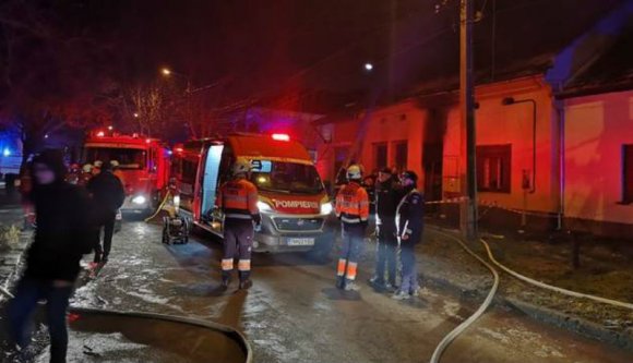 Rettenet a Bánságban: négy gyerek égett benn egy lakásban