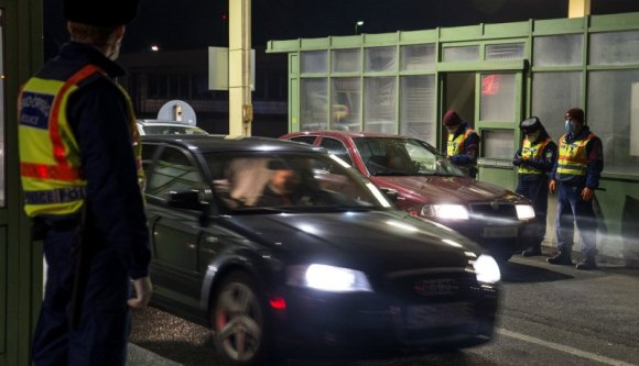 Folytatódik a román és a bolgár népvándorlás az elviekben lezárt magyar határokon át