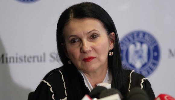 Rosszul lett a fogdában a korrupció gyanúja miatt őrizetbe vett exminiszter