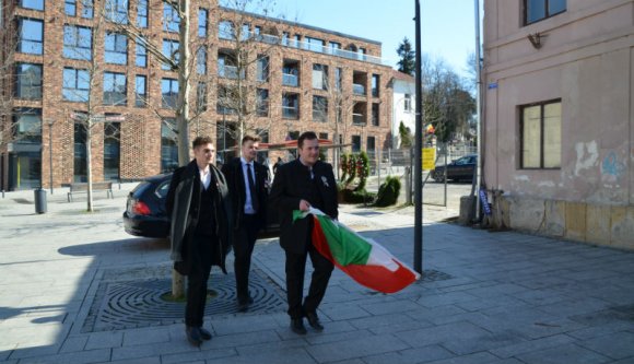 Lájtosan, de mégiscsak volt koszorúzás március 15-én Kolozsváron