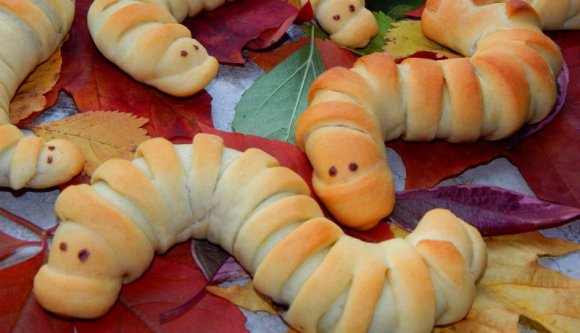 Fehérjedús ínyencség a kolozsvári gyermekkórházban: kukacos májkrém (VIDEÓval)