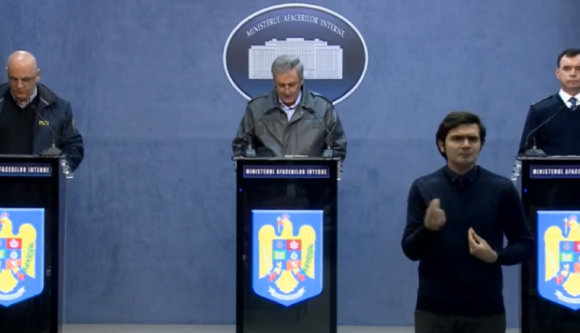 A rezsidíjakat befagyasztja, az időseknek szabadabb kijárást biztosít az új katonai rendelet