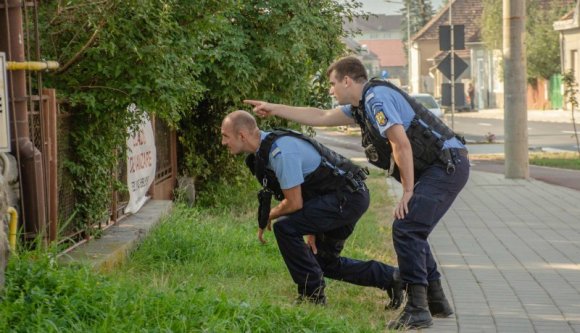 A belügyminiszter üzent a tömegesen hazatérő bűnözőknek