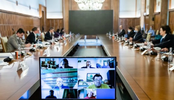 A közszolgák ezt is megúszták: „már nem aktuális